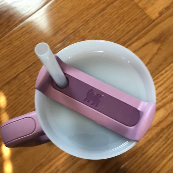 40 oz Lilac Stanley - Picture 2 of 3